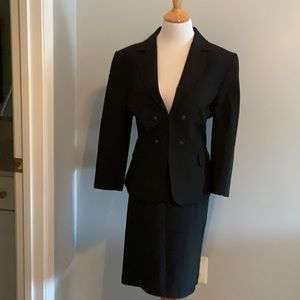 2 piece skirt suit
